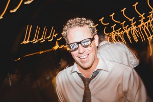 groom sunglasses